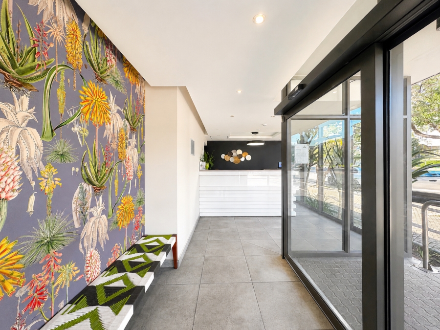 2 Bedroom Property for Sale in Zonnebloem Western Cape